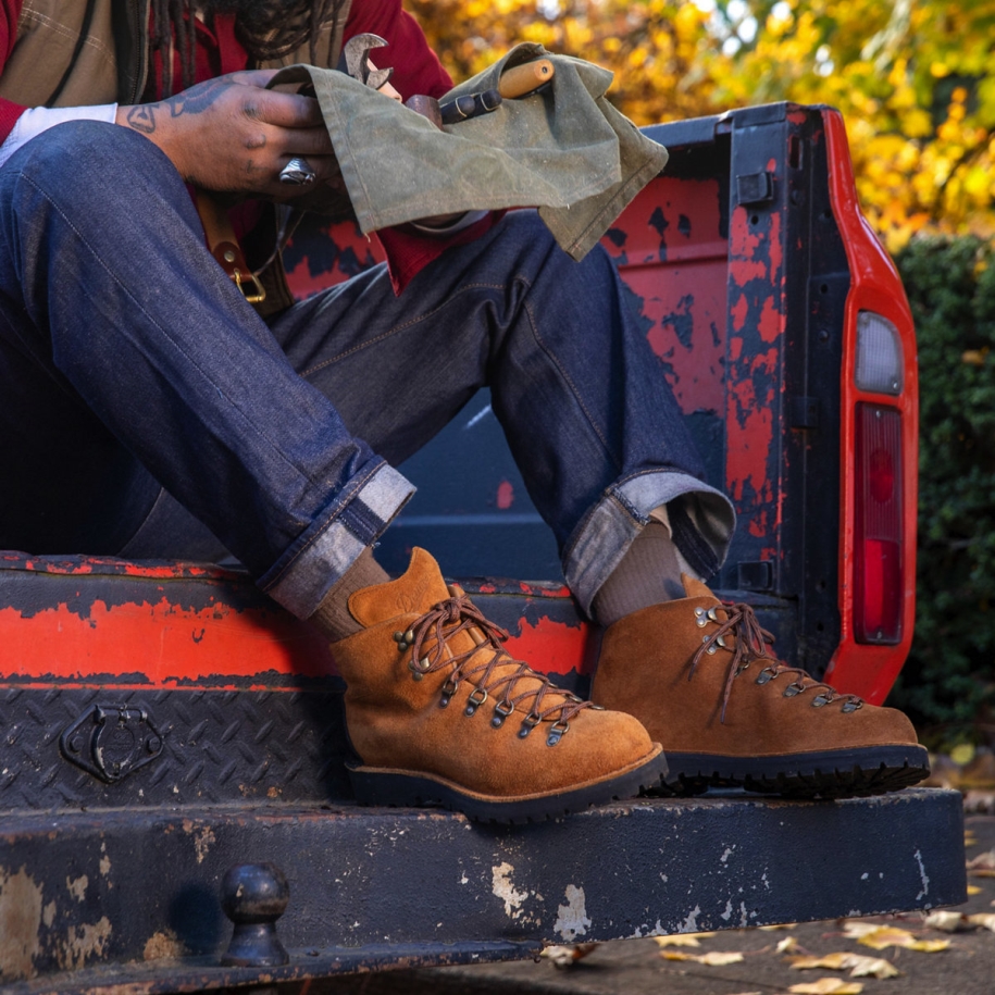 Danner Mountain Light Wallowa
