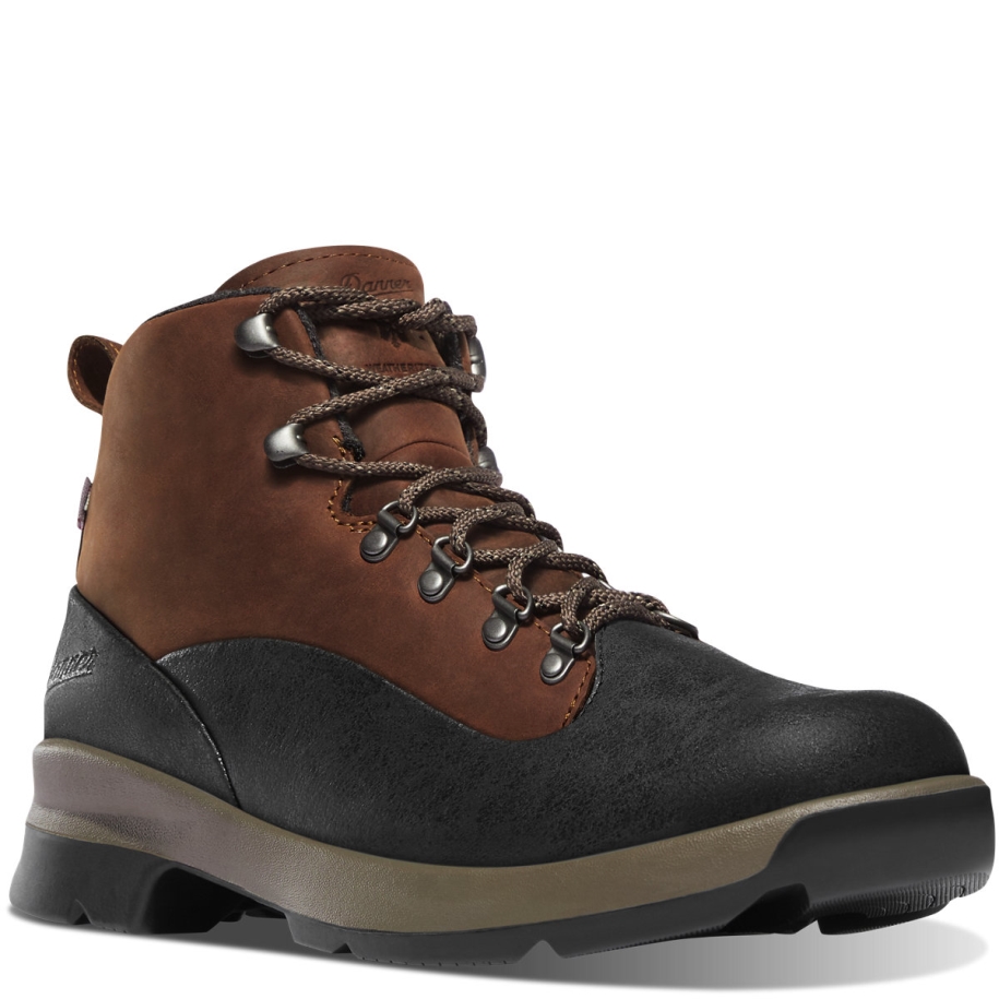 Danner Women's Pub Garden Winter Monk's in Robe/Black