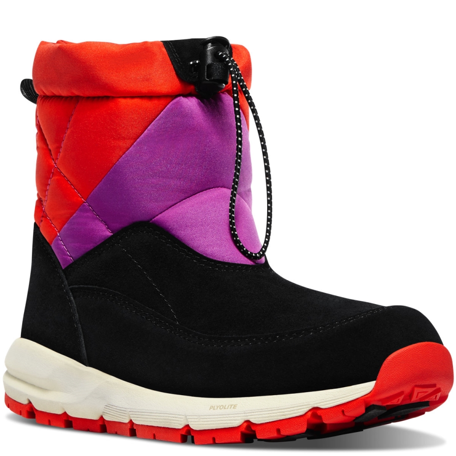 FP Movement Cloud CapJet Black/Candy Apple Danner