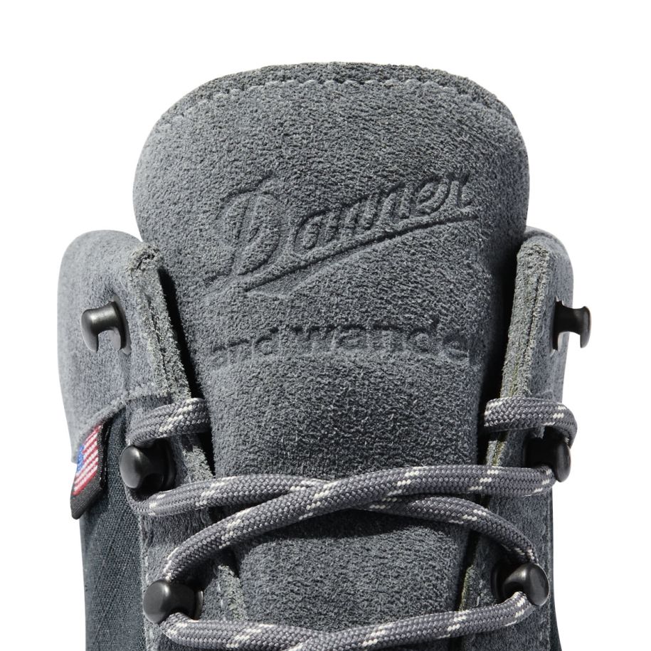 Light and wander Danner
