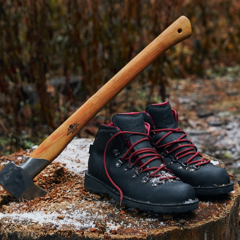 Mountain Pass Arctic Night 200G Danner