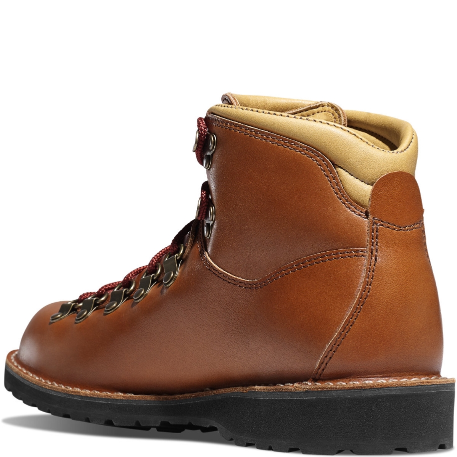 Mountain Pass Horween Rio Danner