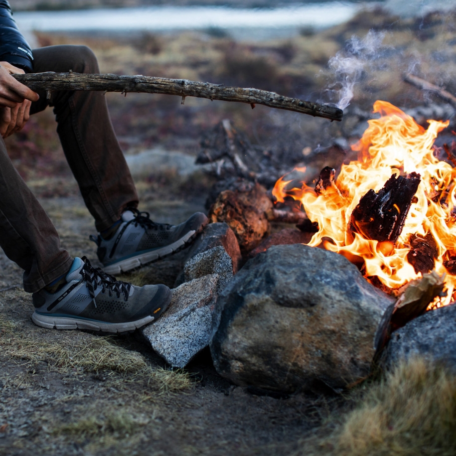 Trail 2650 Charcoal/Goblin Blue Danner