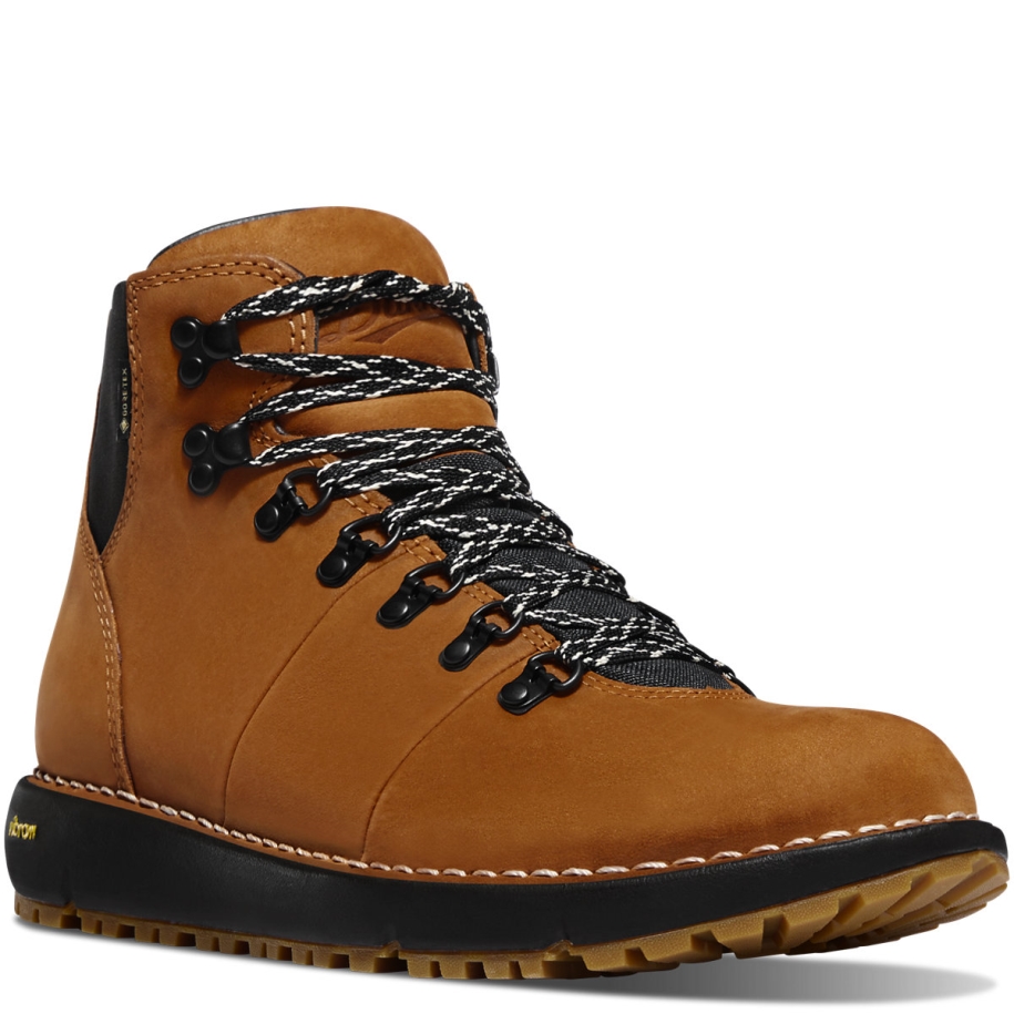 Vertigo 917 Roasted Pecan Danner