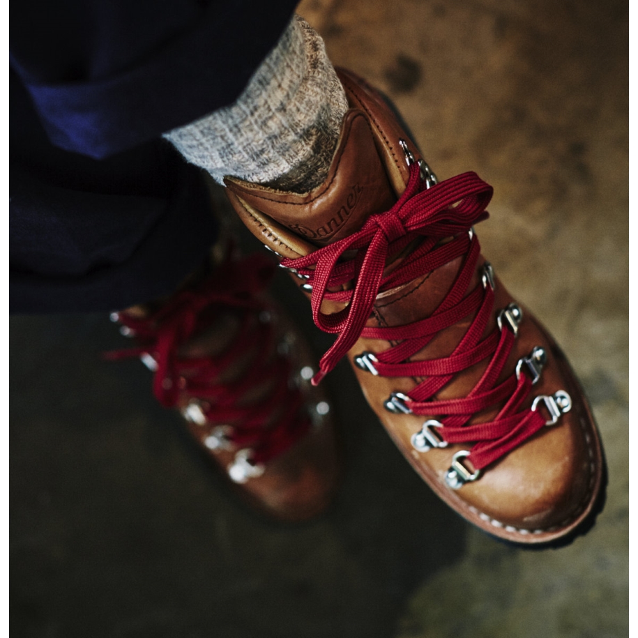 Women's Mountain Light Cascade Danner